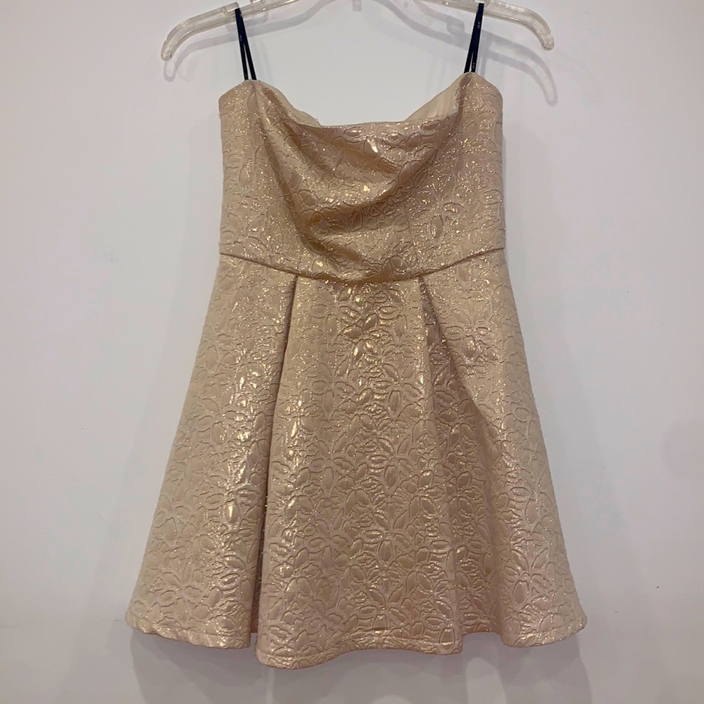 Sleeveless Gold Patterned Mini Dress